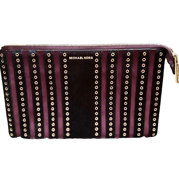 Michael Kors Burgundy Suede Studded  Wristlet Like New - Picture 1 of 7
